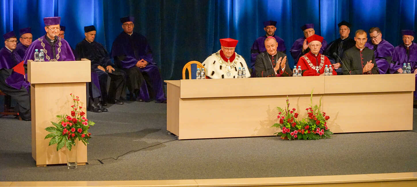 Wydział Teologiczny Sekcja w Tarnowie UPJPII zainaugurował nowy rok akademicki 2 X 2023